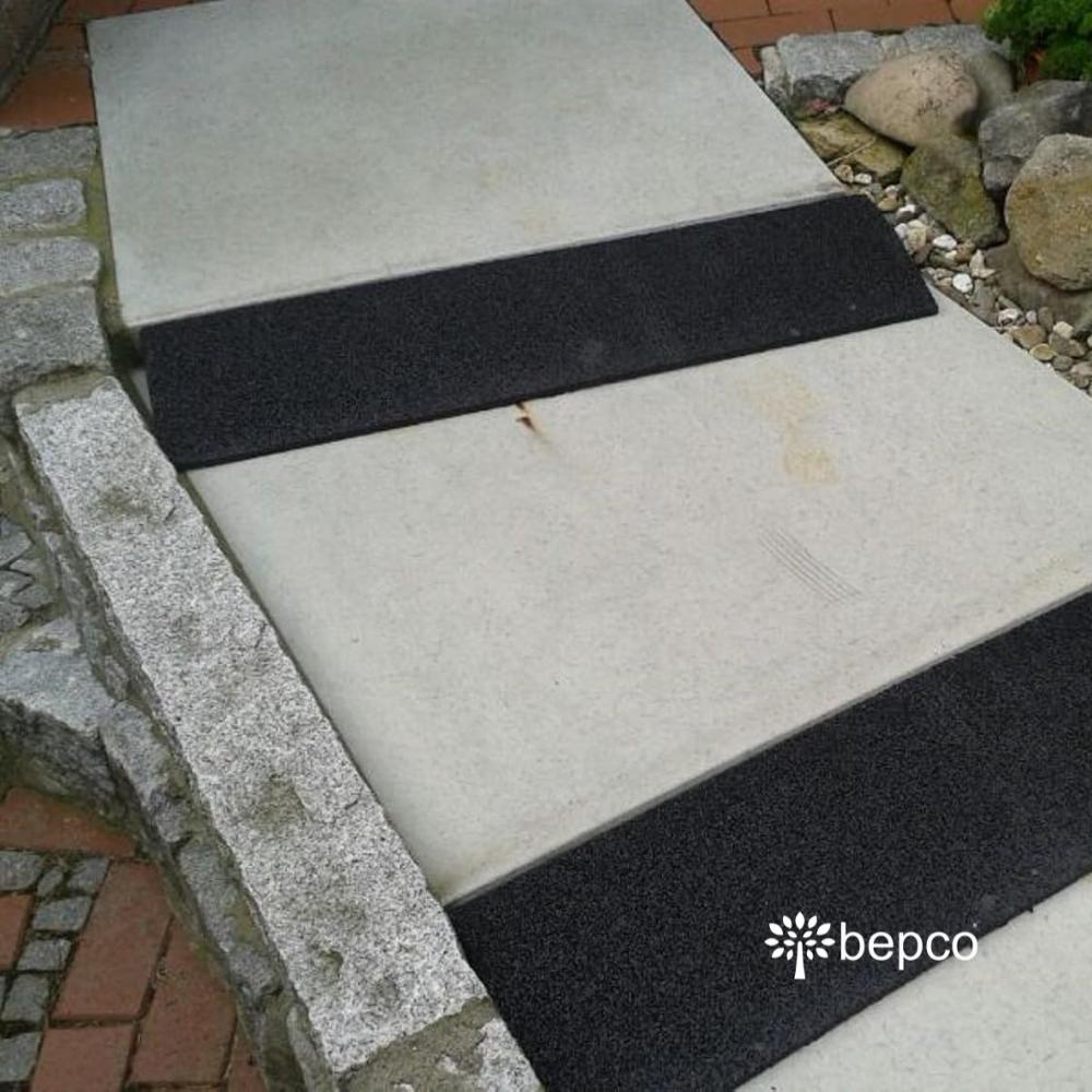 bepco Bordsteinrampe - 50 cm breit (versch. Höhen) – Bild 10