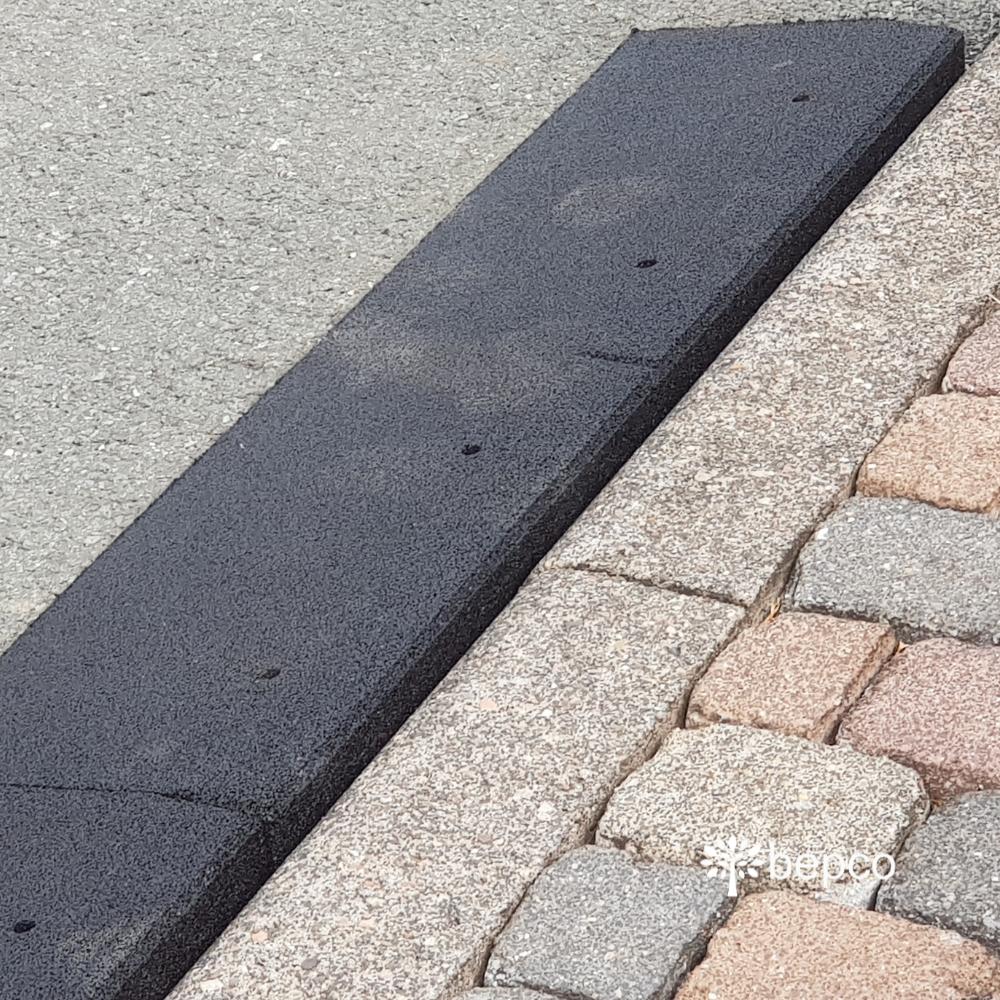 bepco Bordsteinrampe - 50 cm breit (versch. Höhen) – Bild 8