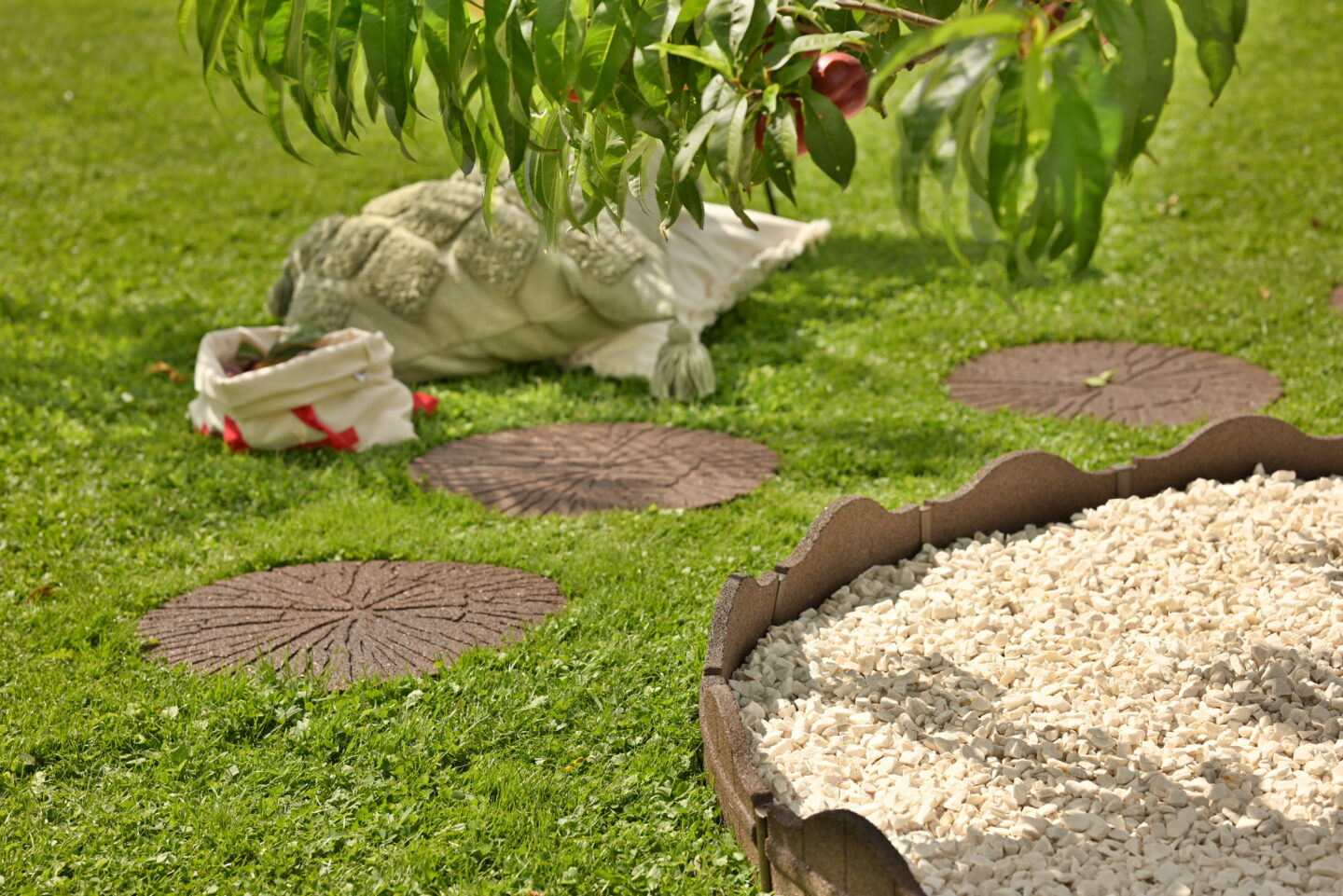 Garten-Trittsteine Aus Robustem Kunststoff Mit Spikes Für Gehwege Und Wege, Beige, Bunte Dekorative Landschaftsbausteine, 4 Stück