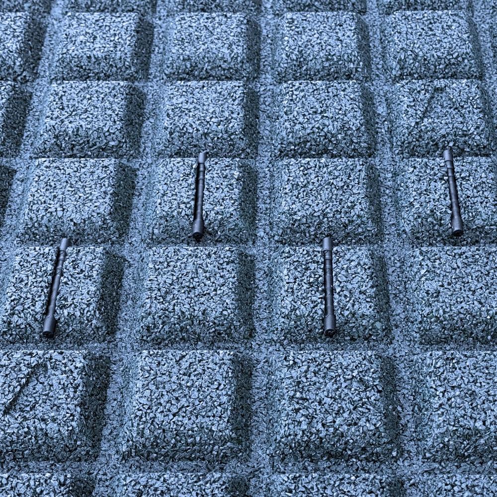 bepco Fallschutzmatte - 4er Set mit Verbindern (50x50x2,5cm) – Bild 9